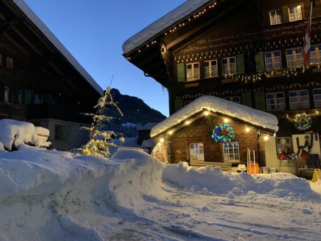 Auberge De L'Ours Vers L'Eglise Exterior foto